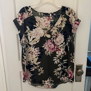 7th Avenue Design Studio, New York & Company floral blouse, size L